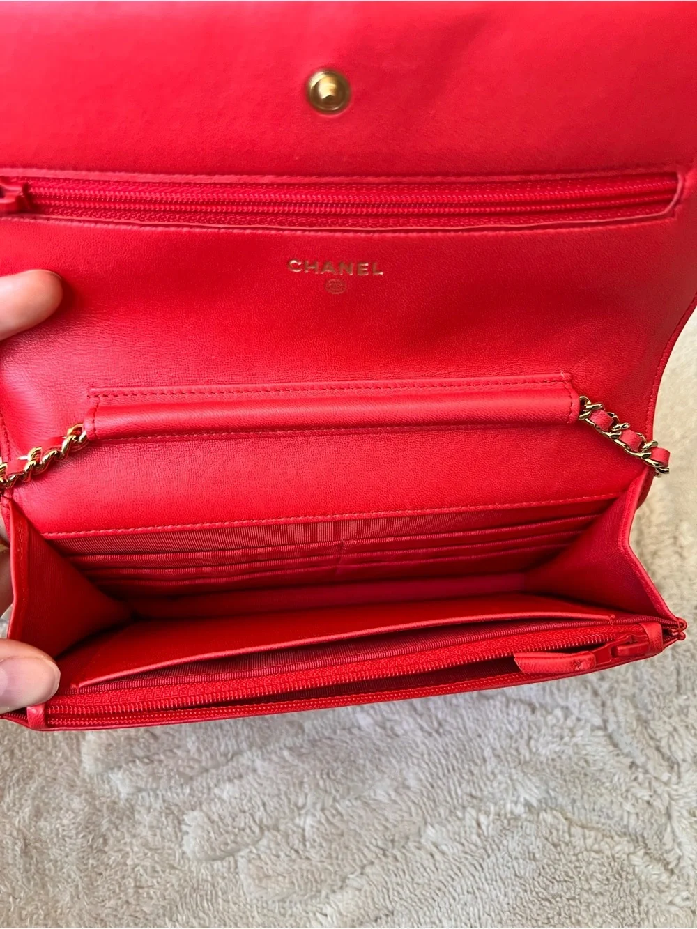 Chanel Red/Pink Quilted Chain Crossbody Reissue Wallet Crossbody Bag